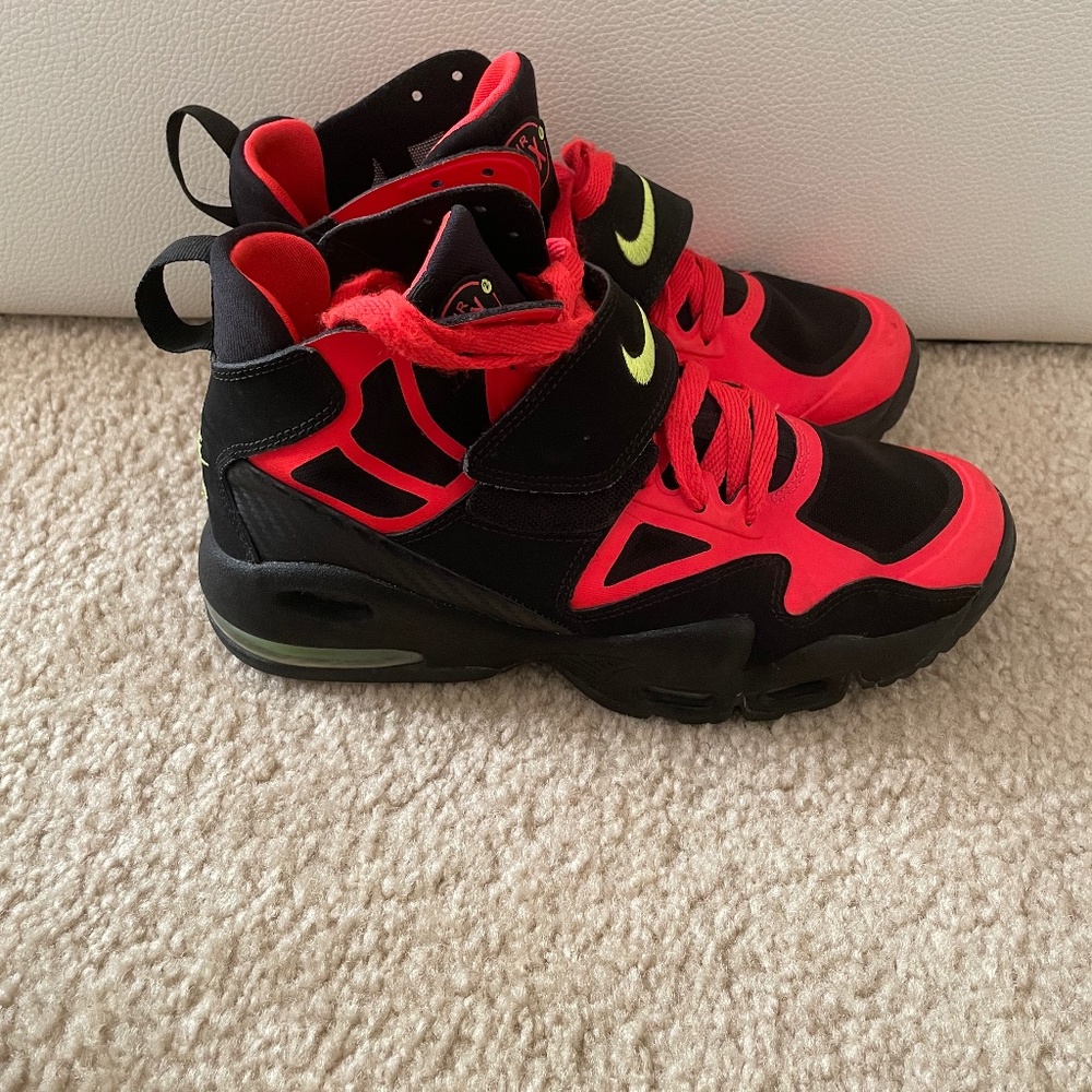 Nike Air Max 2 Uptempo
